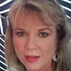 Meet your Posher, Sonia